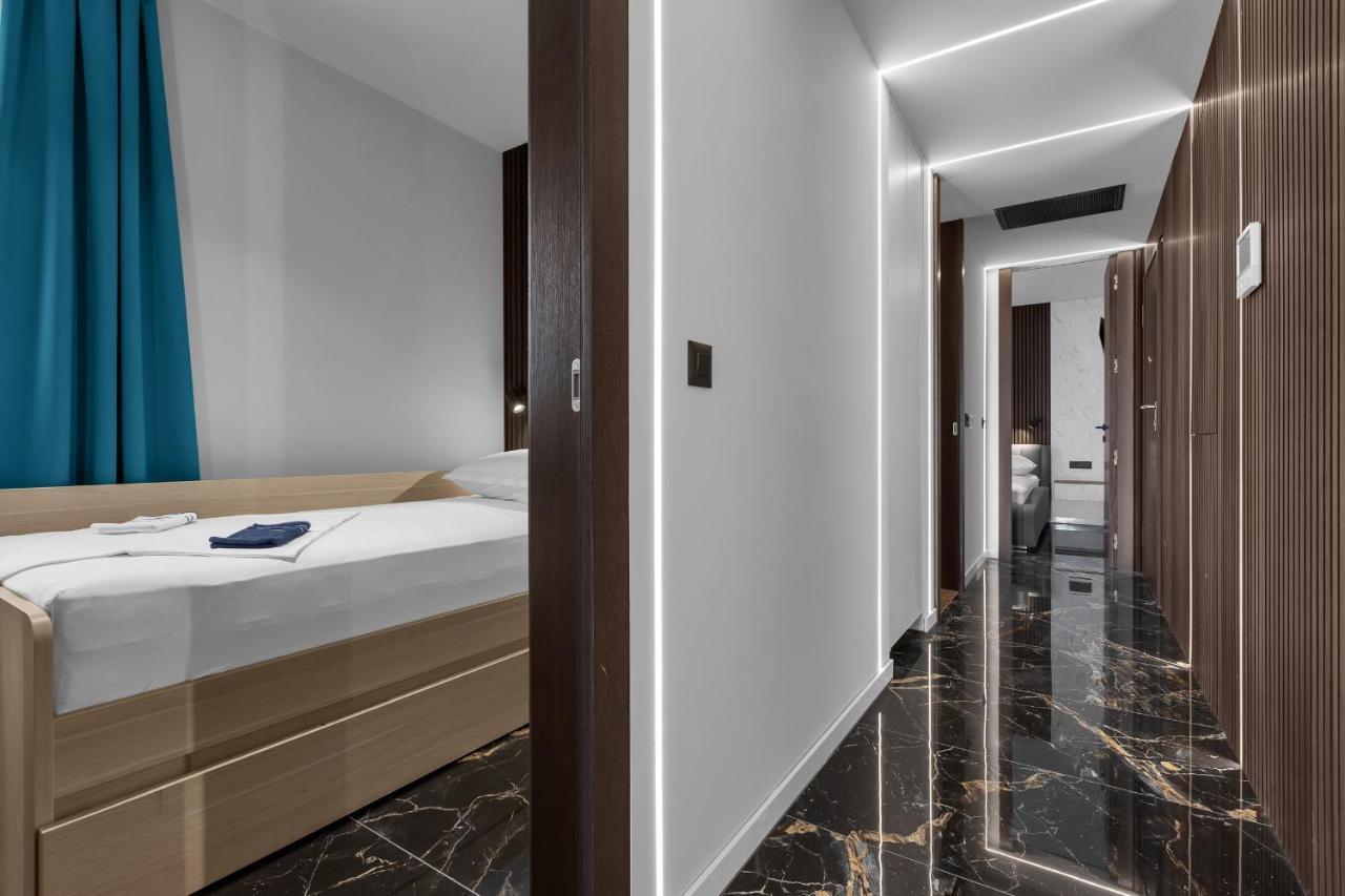 Lux Apartment Dolce Vita - Private Hottub Makarska Exteriör bild