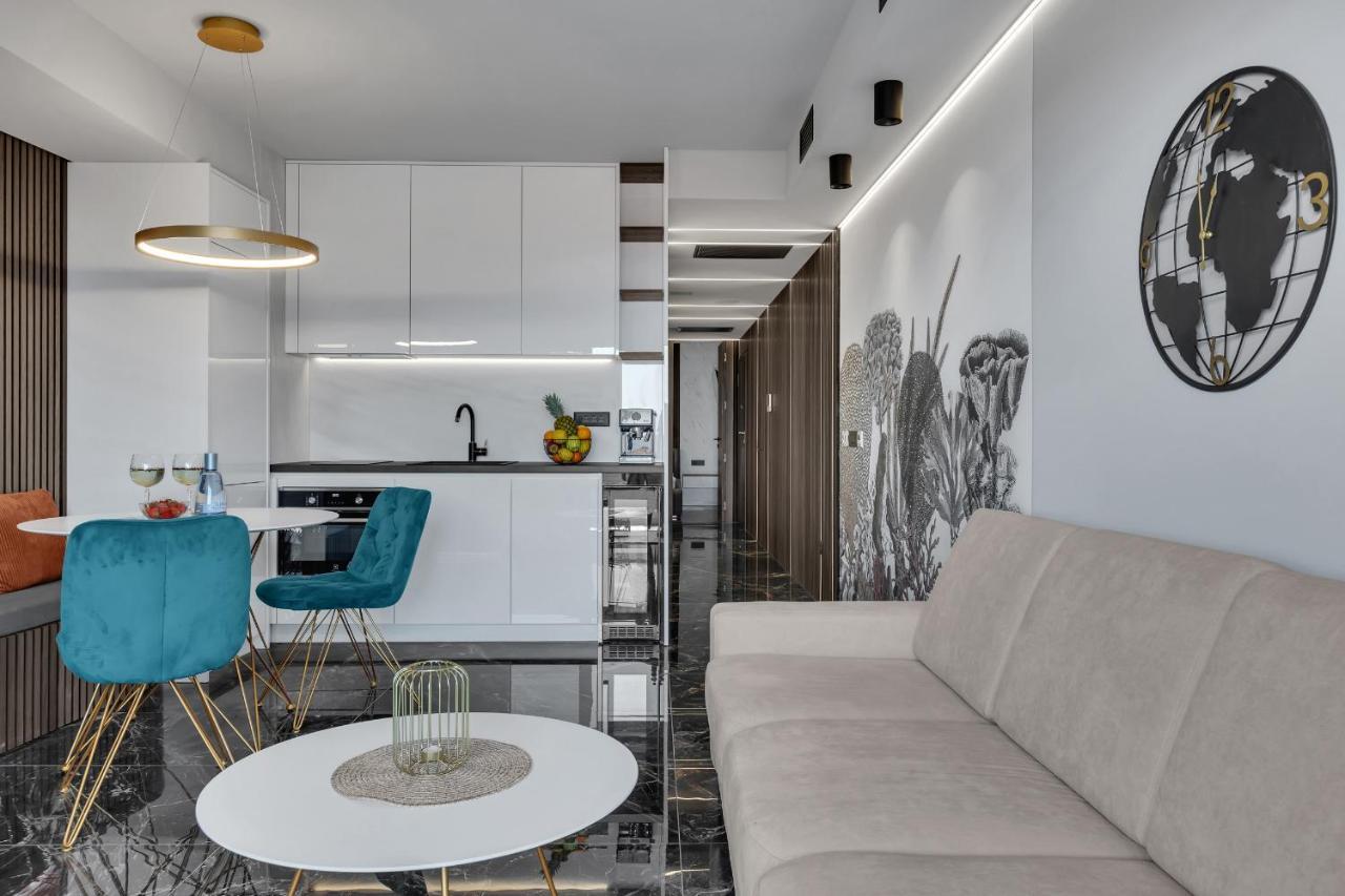 Lux Apartment Dolce Vita - Private Hottub Makarska Exteriör bild