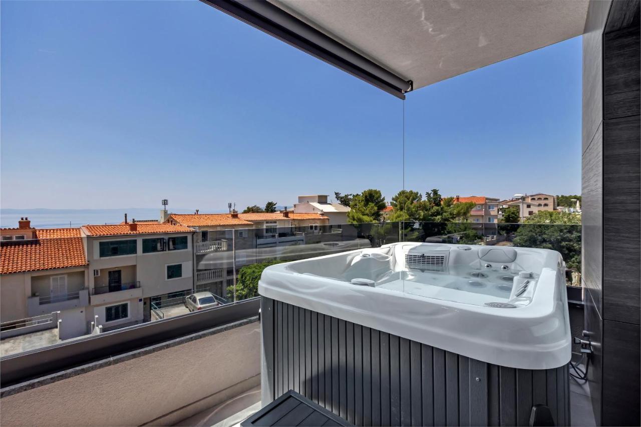 Lux Apartment Dolce Vita - Private Hottub Makarska Exteriör bild